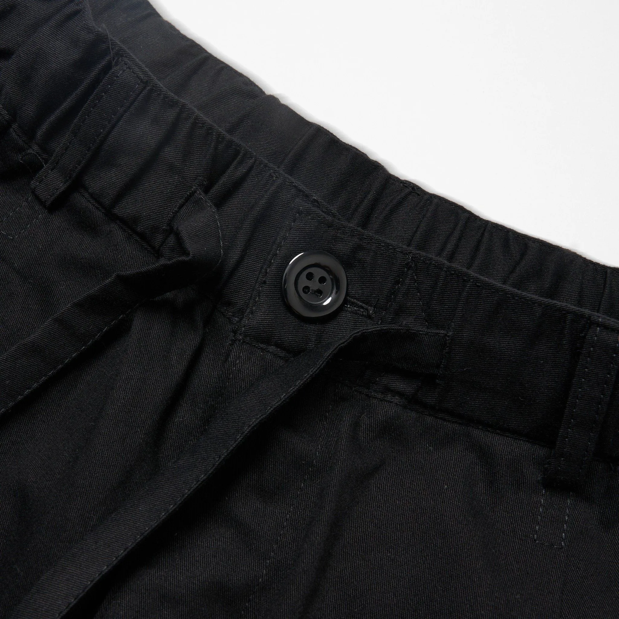 BAGGY CARGO SHORTS - BLACK