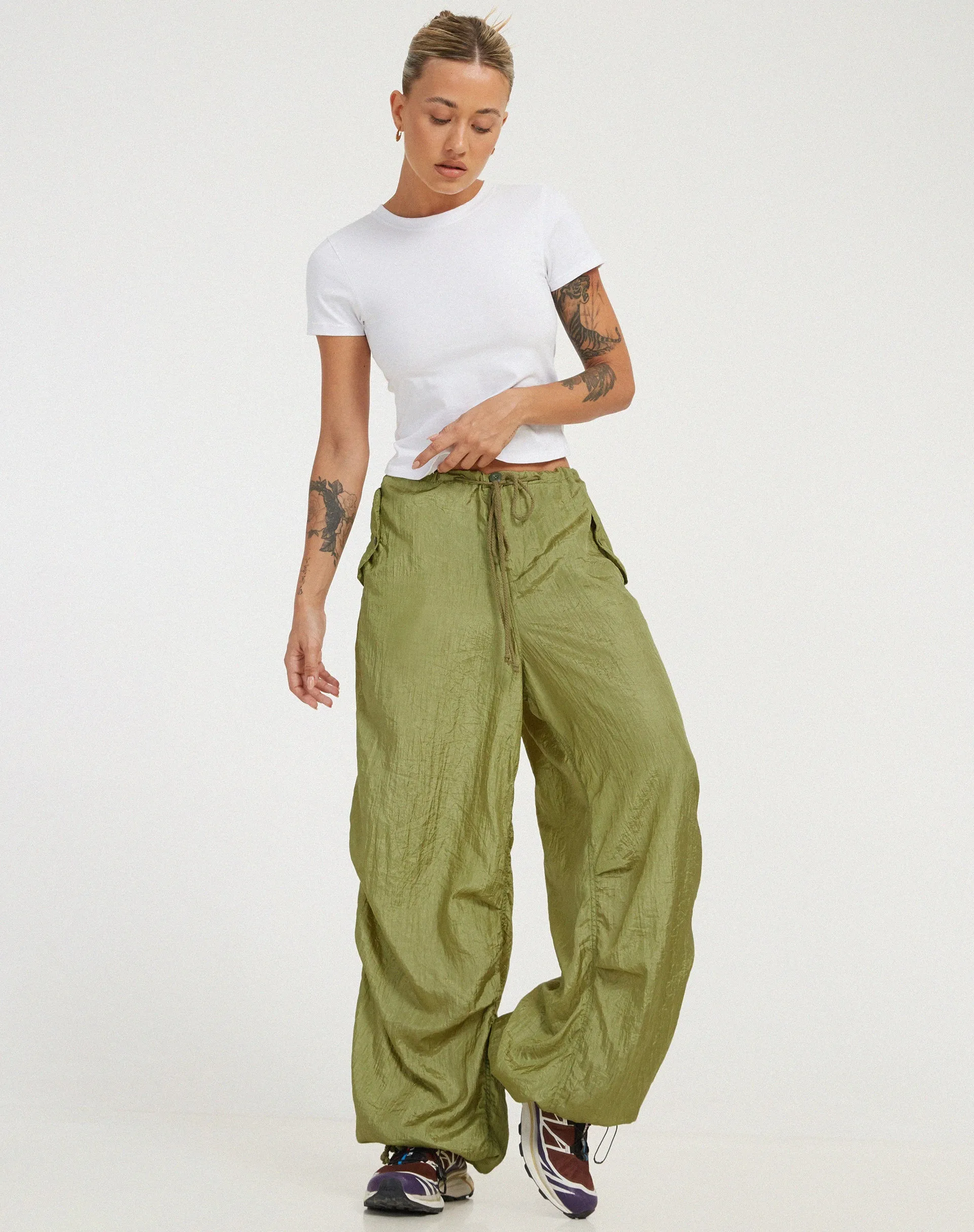 Chute Trouser in Parachute Pickle