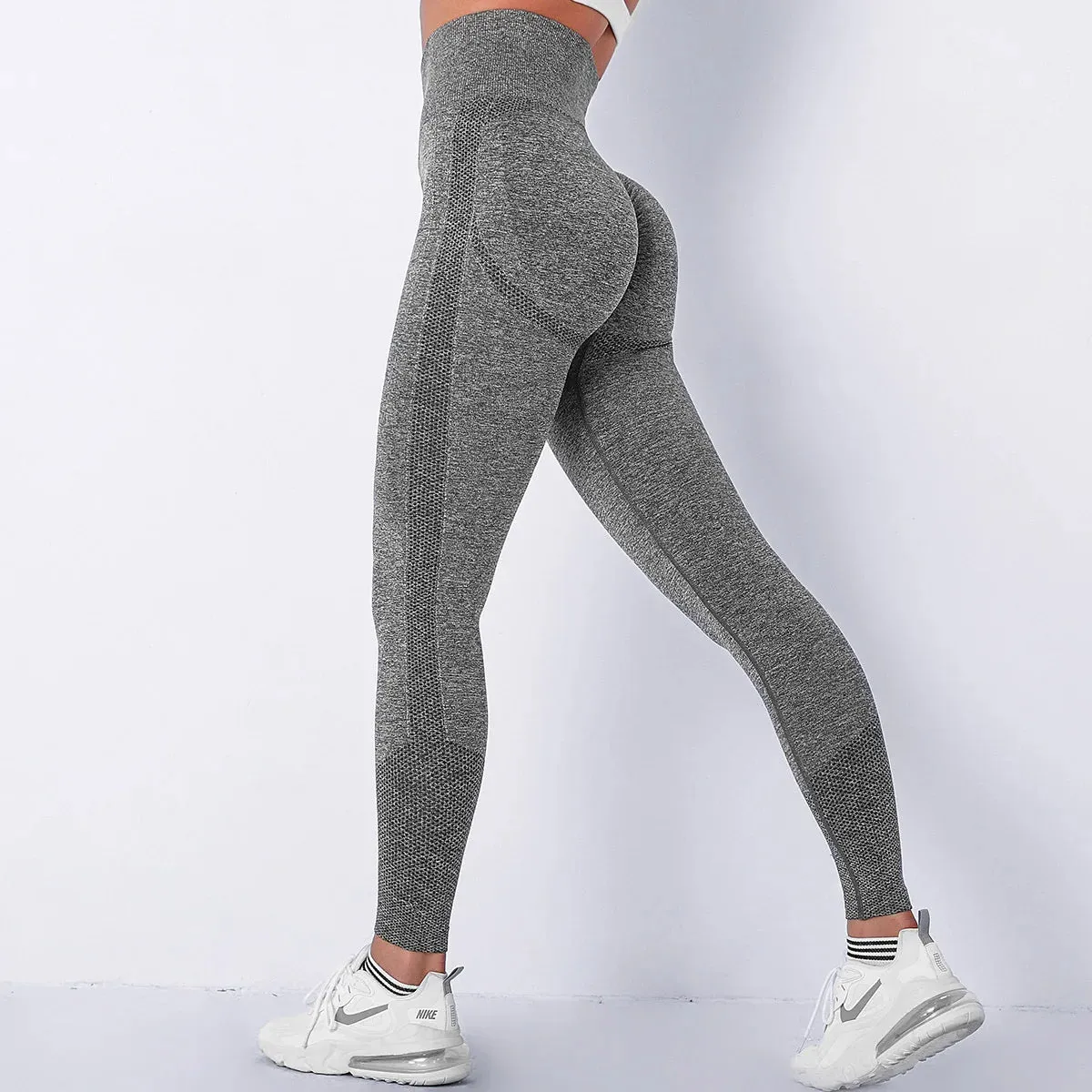 Stylish Seamless Leggings for Workouts